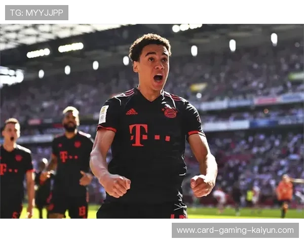 穆西亚拉灵动控球打出亮点,拜仁中路变化层次丰富